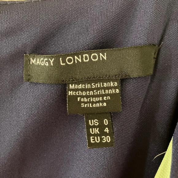 NWT Maggy London Duria Cap Sleeve Navy Blue Leaf Print Jersey Wrap Dress (0) - Picture 5 of 7